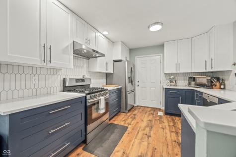 8959 S Laroche Drive Trafalgar IN 46181