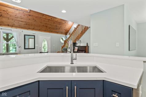 8959 S Laroche Drive Trafalgar IN 46181