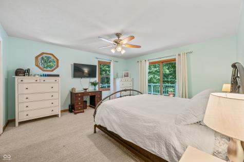 8959 S Laroche Drive Trafalgar IN 46181