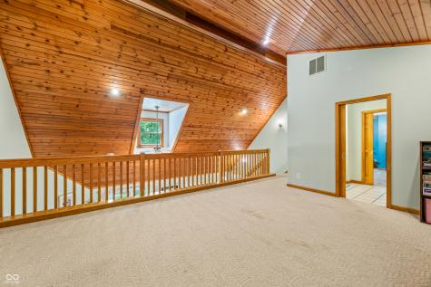 8959 S Laroche Drive Trafalgar IN 46181