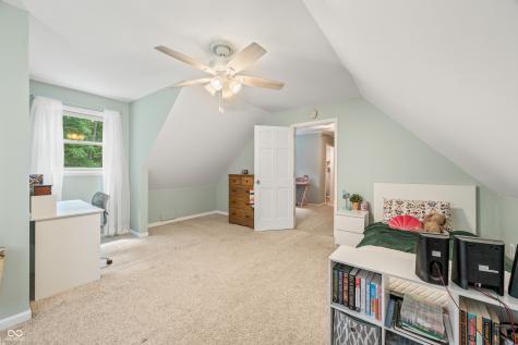 8959 S Laroche Drive Trafalgar IN 46181