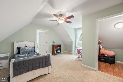 8959 S Laroche Drive Trafalgar IN 46181