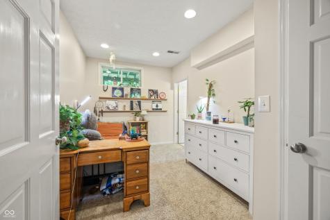 8959 S Laroche Drive Trafalgar IN 46181
