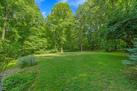 8959 S Laroche Drive Trafalgar IN 46181
