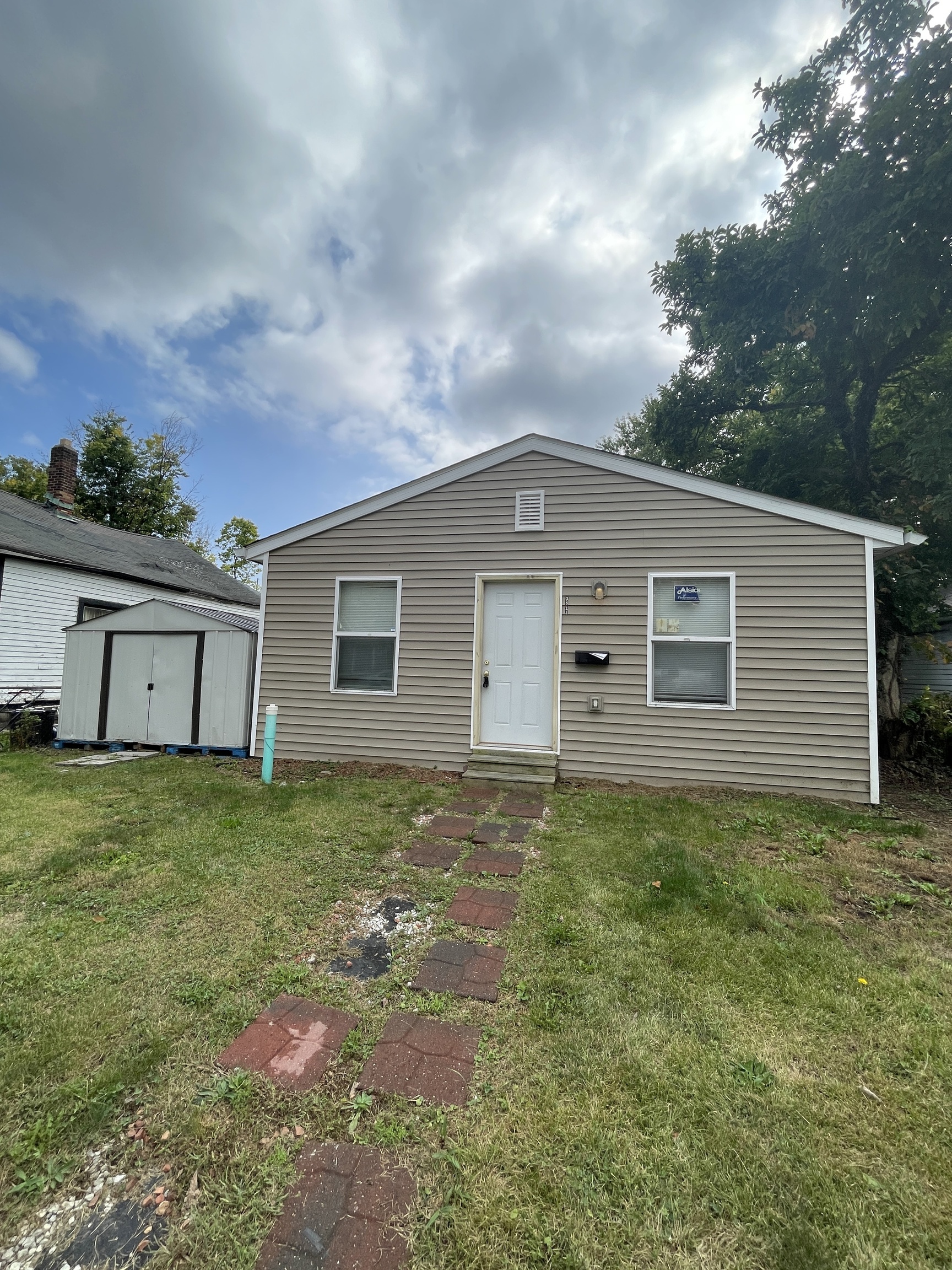 3821 E 31st Street Indianapolis IN 46218