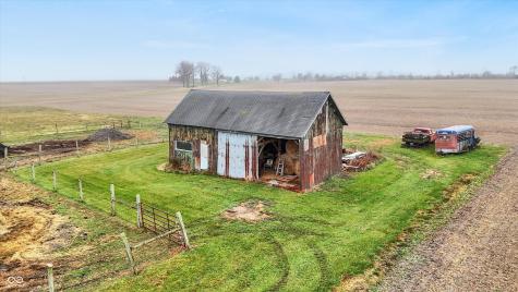 8257 S County Road 1075 W Charlottesville IN 46117
