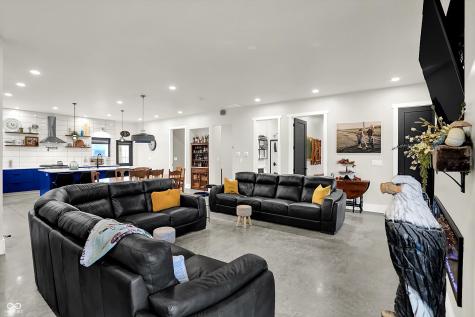 8257 S County Road 1075 W Charlottesville IN 46117