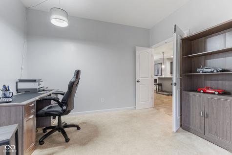6516 Mccreery Court Indianapolis IN 46221
