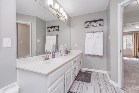 7433 Oakland Hills Drive Indianapolis IN 46236