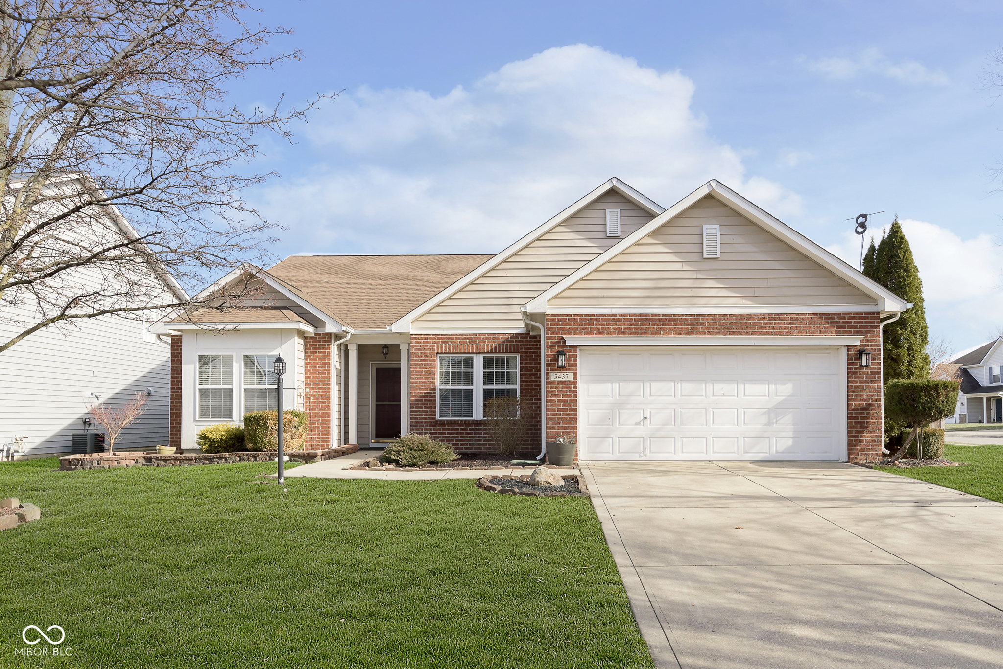 5437 Basin Park Drive Indianapolis IN 46239