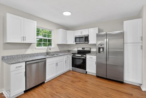 5361 W Red River Court Indianapolis IN 46221
