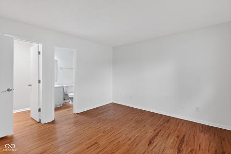 5361 W Red River Court Indianapolis IN 46221