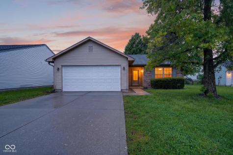 5361 W Red River Court Indianapolis IN 46221