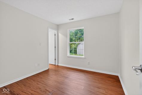 5361 W Red River Court Indianapolis IN 46221