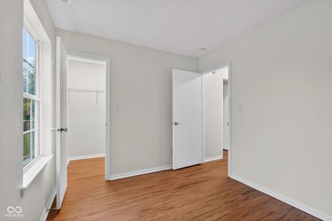 5361 W Red River Court Indianapolis IN 46221