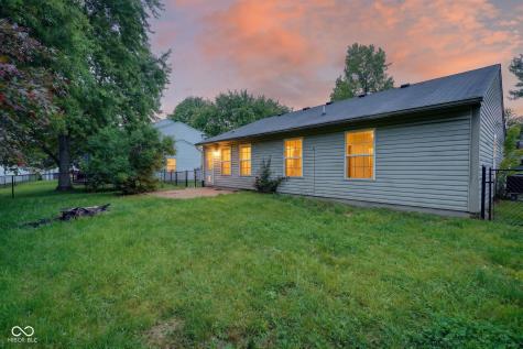 5361 W Red River Court Indianapolis IN 46221