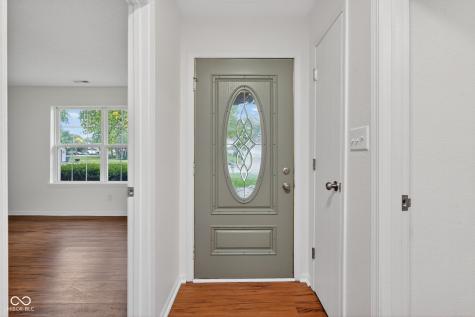 5361 W Red River Court Indianapolis IN 46221