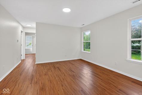 5361 W Red River Court Indianapolis IN 46221