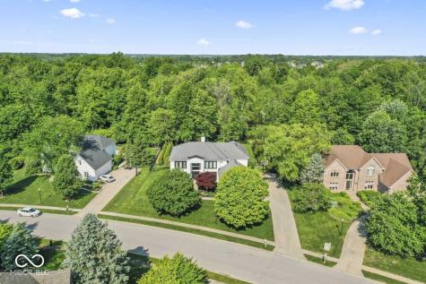 10754 Knight Drive Carmel IN 46032
