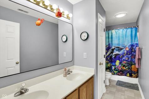 5236 Bracken Drive Indianapolis IN 46239
