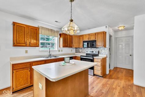 3611 Owster Lane Indianapolis IN 46237