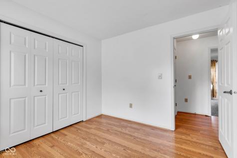 3611 Owster Lane Indianapolis IN 46237