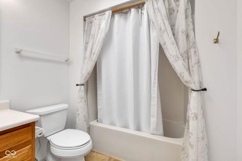 3611 Owster Lane Indianapolis IN 46237
