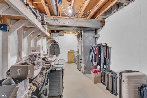 4335 W Hunters Ridge Lane Greenwood IN 46143