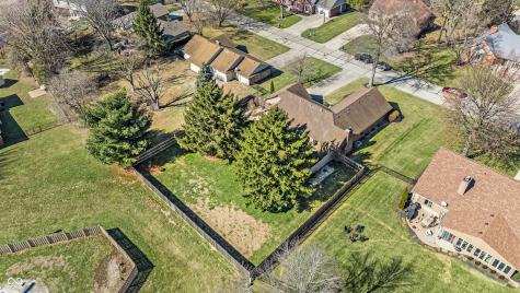 4335 W Hunters Ridge Lane Greenwood IN 46143