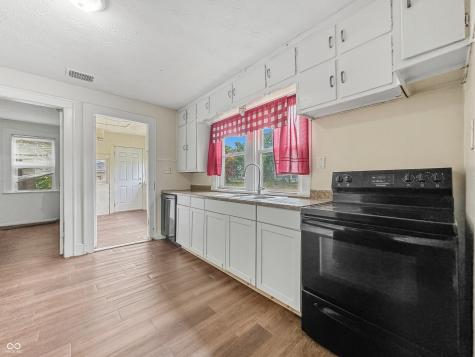 1023 E Edwards Avenue Indianapolis IN 46227