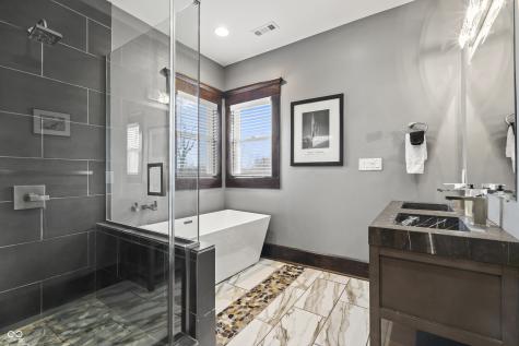 2948 Guilford Avenue Indianapolis IN 46205
