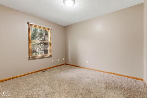 751 Cottage Lane Greenwood IN 46143