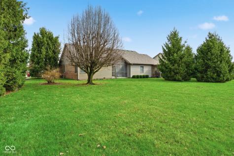 751 Cottage Lane Greenwood IN 46143