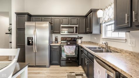 4118 Tarpon Bay Drive Westfield IN 46062