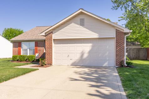4118 Tarpon Bay Drive Westfield IN 46062
