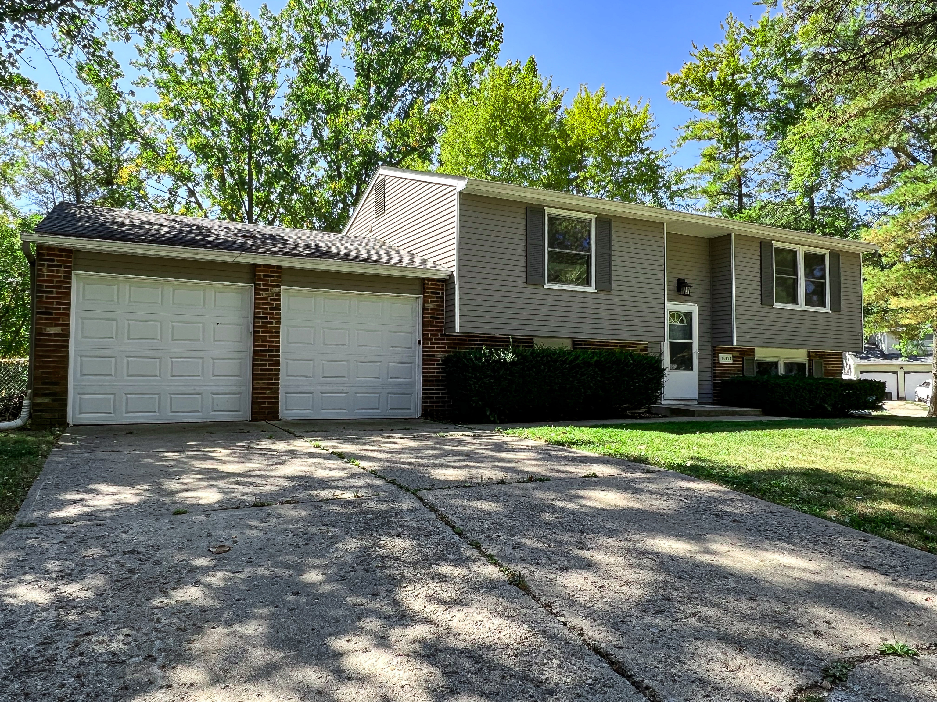10329 Sheffield Court Indianapolis IN 46229