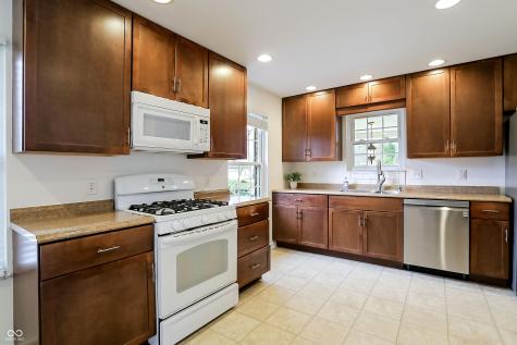 7968 Hoover Lane Indianapolis IN 46260