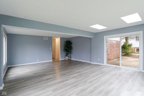 7968 Hoover Lane Indianapolis IN 46260