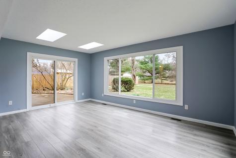 7968 Hoover Lane Indianapolis IN 46260