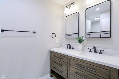 7968 Hoover Lane Indianapolis IN 46260