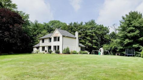 9710 Iroquois Court Indianapolis IN 46256