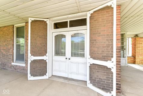 1660 N 10th Street Noblesville IN 46060