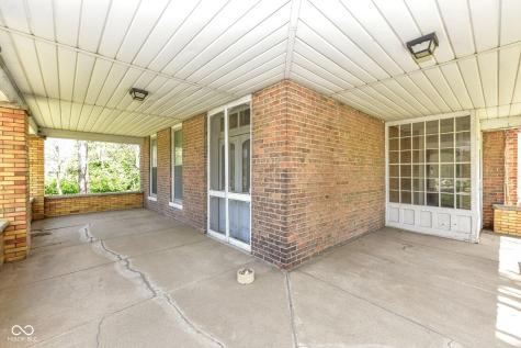 1660 N 10th Street Noblesville IN 46060