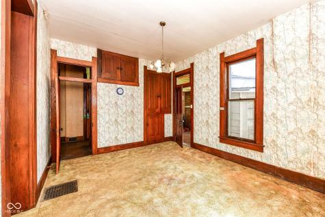 1660 N 10th Street Noblesville IN 46060