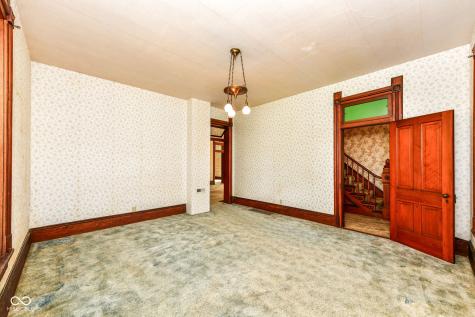1660 N 10th Street Noblesville IN 46060