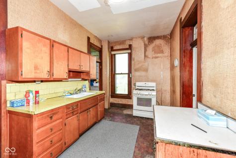 1660 N 10th Street Noblesville IN 46060