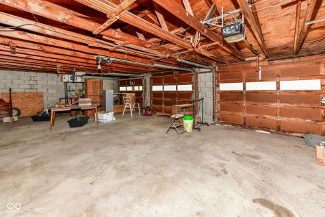 1660 N 10th Street Noblesville IN 46060