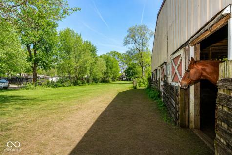 1660 N 10th Street Noblesville IN 46060