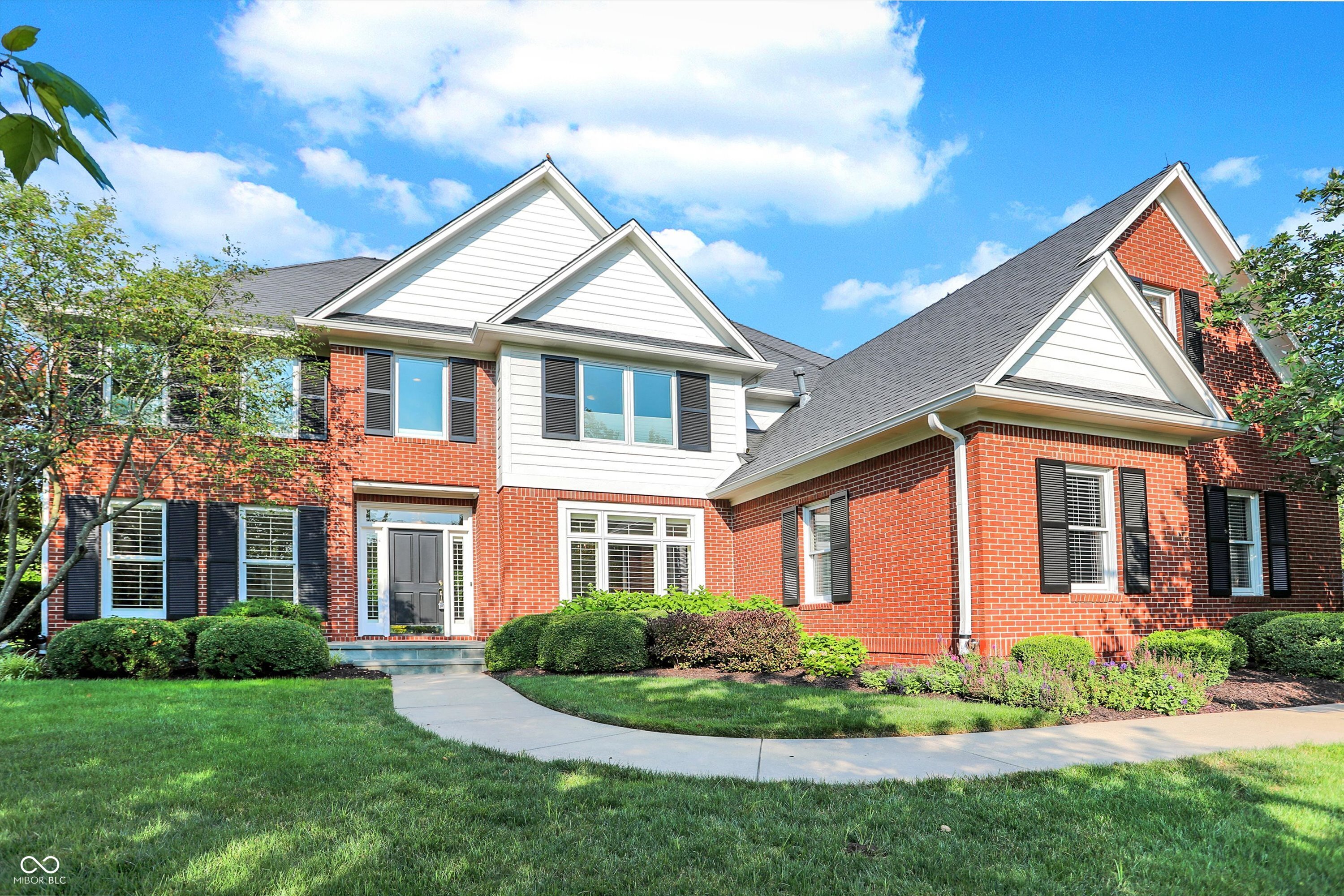 9839 Overlook Pointe Zionsville IN 46077