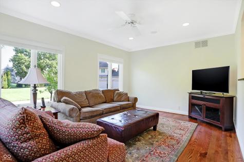 9839 Overlook Pointe Zionsville IN 46077